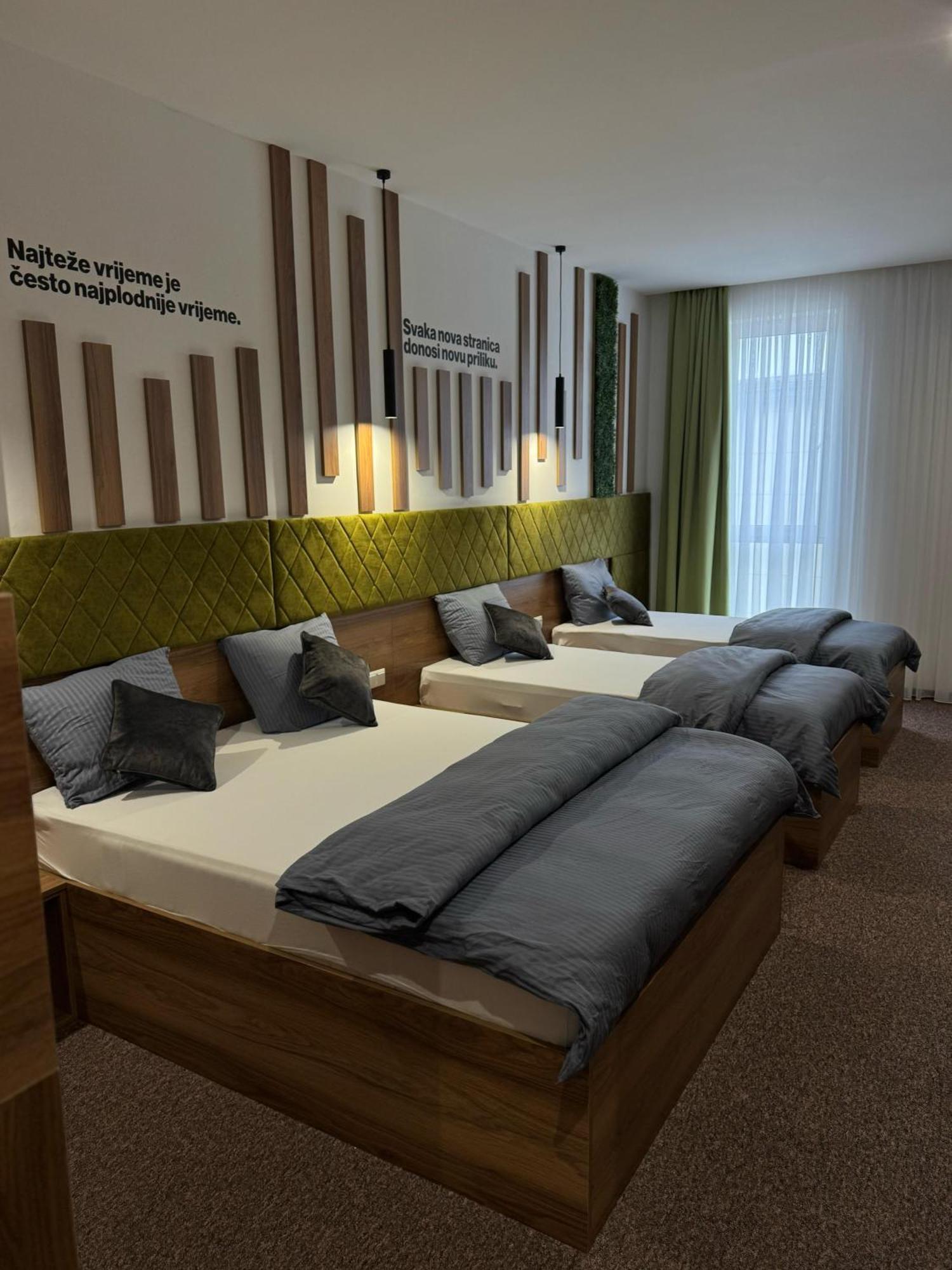 Hostel Tron Травник Экстерьер фото