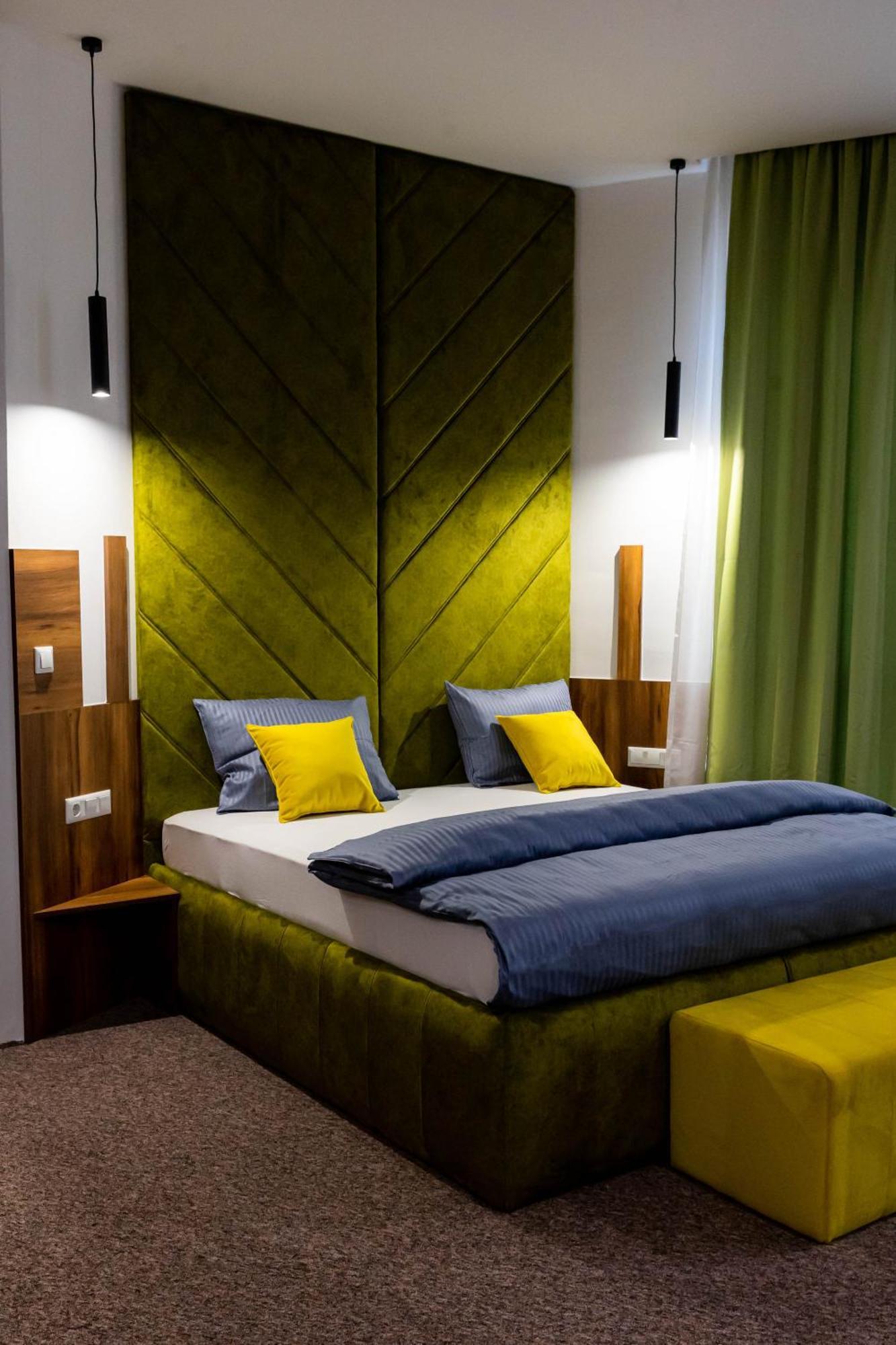 Hostel Tron Травник Экстерьер фото