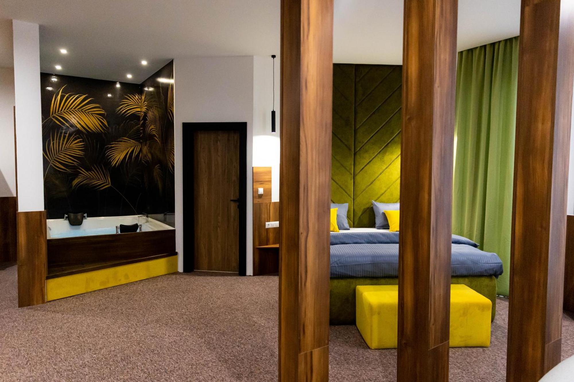 Hostel Tron Травник Экстерьер фото
