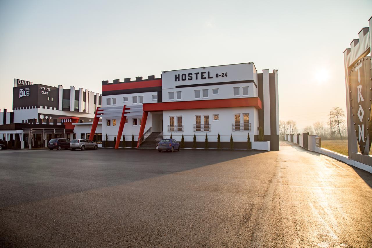 Hostel Tron Травник Экстерьер фото